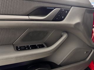 Porsche Taycan 4S 530cv