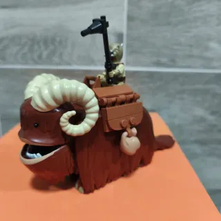 Lego Star Wars Bantha Custom