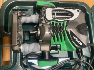 Fresadora Hitachi M12V2 Nueva