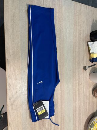 Pantalones Nike niño 6-8 años