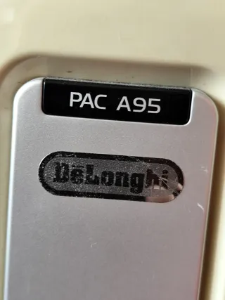 Aire Acondicionado Portátil DeLonghi PAC A95