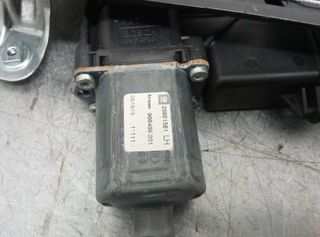 Opel 13260137 elevalunas del izq zafira opc 218052