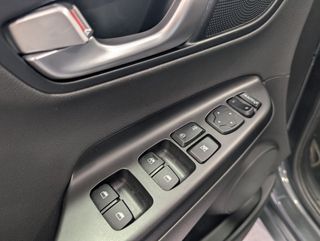 Hyundai Kona hibrido 2021