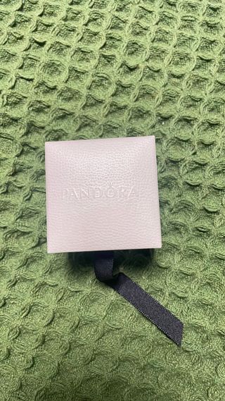 Pendientes Pandora Corazón Rojo Plata