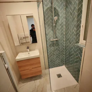 Fontanero y Reformas: Fontanería, Carpintería y Pi