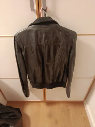 Cazadora cuero negro Mujer