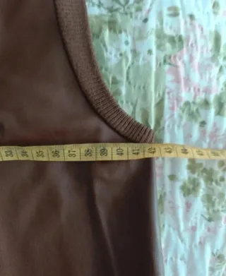 Vestido marrón Stradivarius