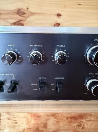 Sansui AU-7500 Amplificador