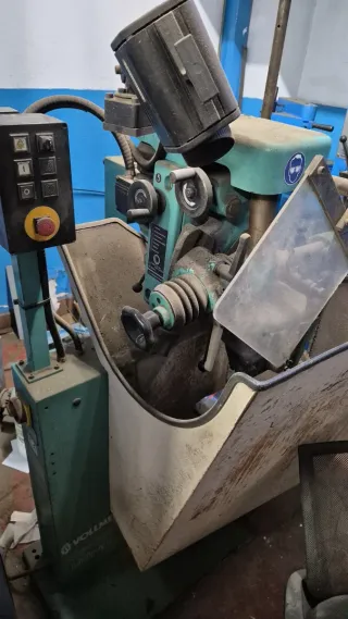 Afiladora de sierras de cinta Vollmer