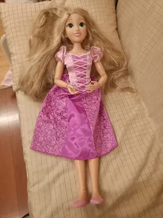 Muñecas Princesas Disney Rapunzel y Ariel 80cm