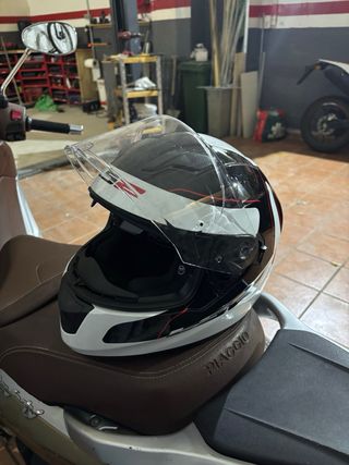 Casco Moto LS2 Negro Blanco Rojo
