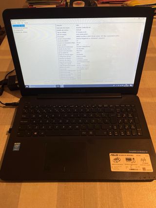 Portátil Asus X555LAB Intel Core i3
