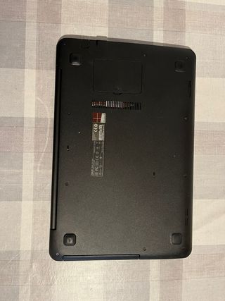 Portátil Asus X555LAB Intel Core i3