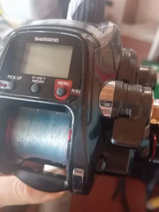 Mulinello carrete pesca elettrico Shimano plays lb