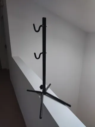 Soporte de suelo para bicicleta