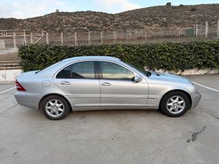 Mercedes-Benz Clase C 220 Cdi