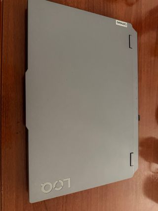 Lenovo LOQ Gen 9 Gaming - Ryzen 7, RTX 4050, 24GB