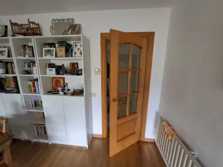 Puertas de madera maciza con marco