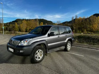 Toyota Land Cruiser 2004