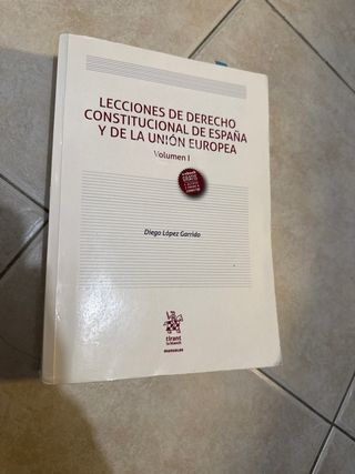 Lecciones de Derecho Constitucional de españa y UE