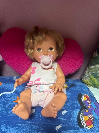 Muñeca bebé con chupete Marca Oh Baby