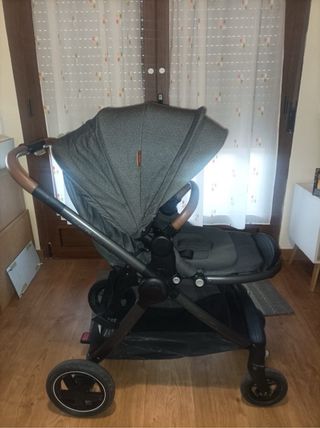 Carro bebé + silla paseo + capazo.
