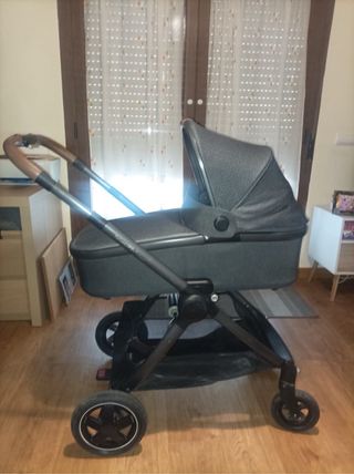 Carro bebé + silla paseo + capazo.