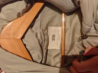 Plumífero largo verde Stradivarius