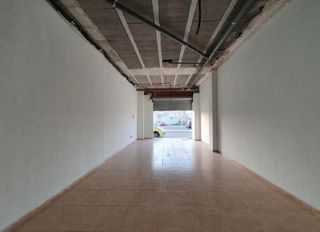 Local comercial en venta en Riba-roja de Túria