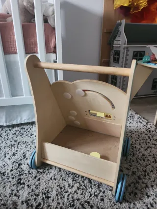 Correpasillos de madera con actividades ✨️