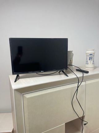 Televisión Qilive LED 24'', me costo 160€