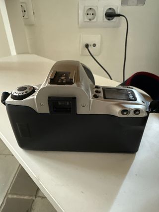 Cámara Analógica Canon EOS 300