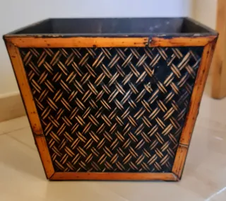 Macetero/Papelera cuadrada Filipino grande OFERTA