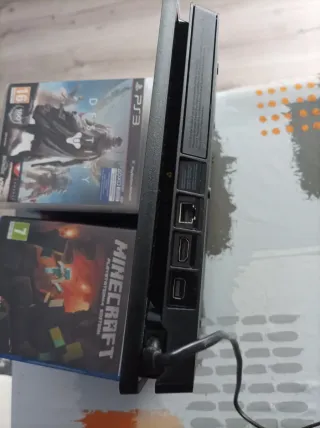 PS4 + Mando + 25Juegos