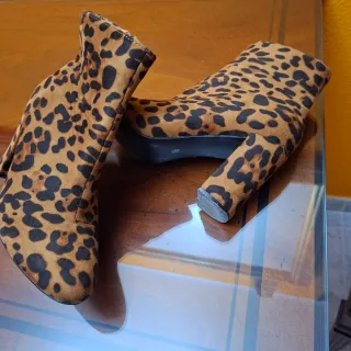 Botines Leopardo Talla 37