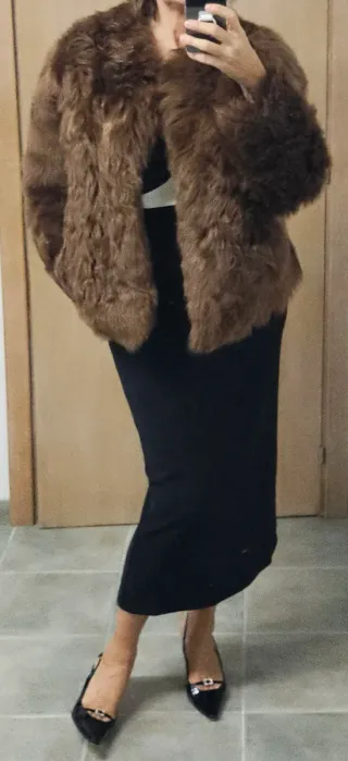 Abrigo de piel marrón