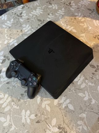 PS4 Slim 1TB + Mando Original