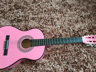 Guitarra Clásica Rosa Tiger