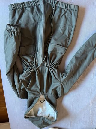 Abrigo premamá y porteo Mamalicious verde