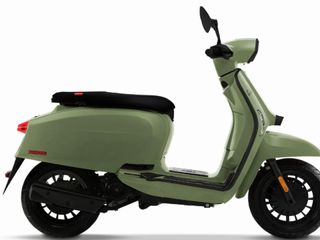 LAMBRETTA V125