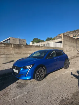 Peugeot 208 2020