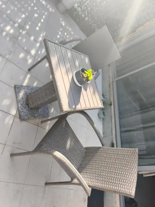 Juego Terraza Mesa y Sillas Mimbre y Piedra