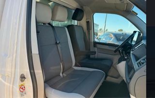 Volkswagen transporter año 2021 furgón plataforma