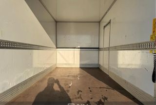 Volkswagen transporter año 2021 furgón plataforma