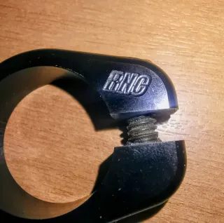 Cierre sillín RNC titanio BMX