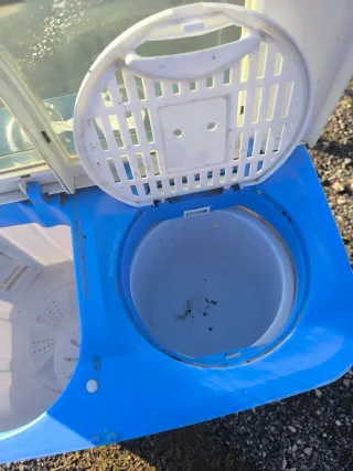 Lavadora portátil camping . Recoger en Comarruga.