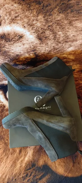 Stivaletti donna in camoscio grigio taglia 40