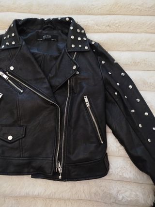 Chaqueta Zara Piel Mujer Tachuelas