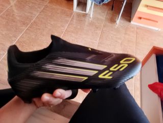 Botas Adidas F50 Negras y Amarillas