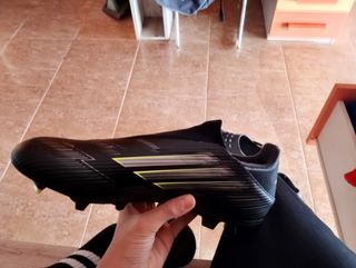 Botas Adidas F50 Negras y Amarillas